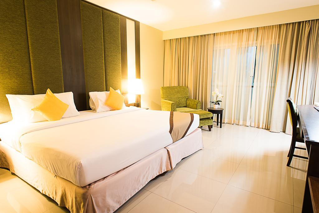 Intimate Hotel Pattaya - Sha Extra Plus Luaran gambar